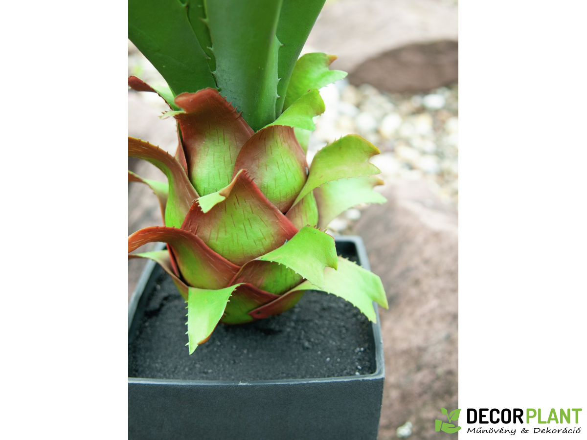 artificial plant